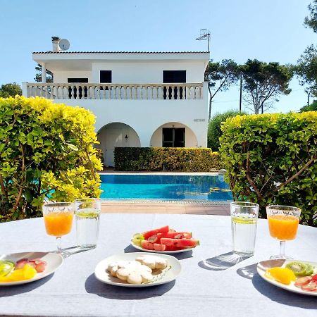 Villa Limon Cala Blanca  Exterior photo